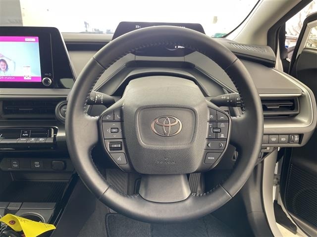 Toyota PRIUS 2025 8622882-21