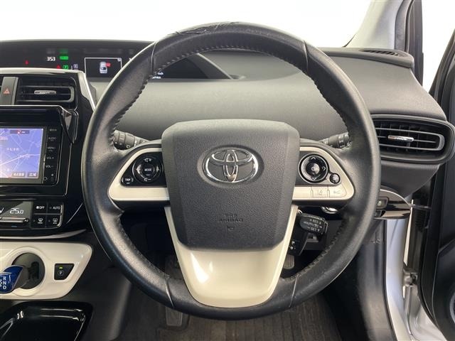 Toyota PRIUS 2016 8622885-1