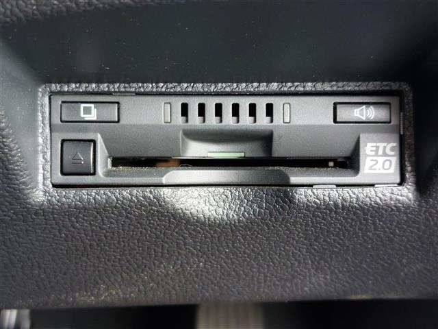 Toyota PRIUS 2019 8622889-11