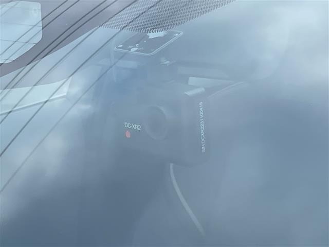 Toyota PRIUS 2025 8622893-18