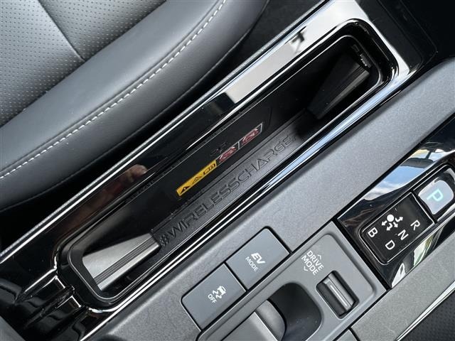 Toyota PRIUS 2025 8622893-2