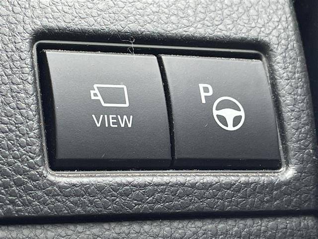 Toyota PRIUS 2025 8622894-11