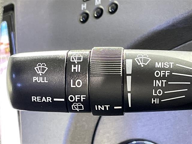 Toyota PRIUS 2013 8622897-22