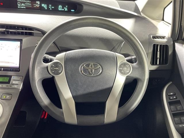 Toyota PRIUS 2013 8622897-5