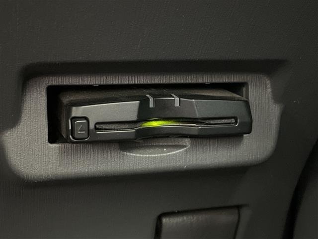 Toyota PRIUS 2013 8624099-16