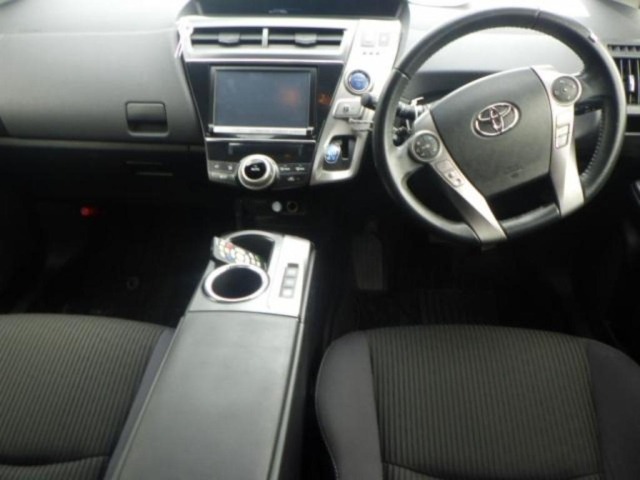 Toyota PRIUS 2015 8624120-3