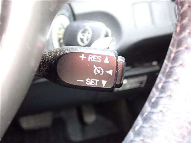 Toyota RACTIS 2013 8624151-10