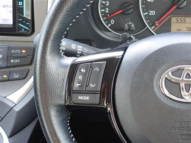 Toyota RACTIS 2013 8624151-5