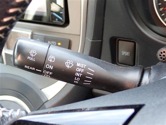 Toyota RACTIS 2013 8624151-7