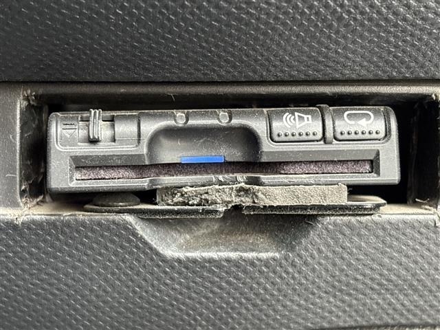 Toyota RACTIS 2010 8624152-11