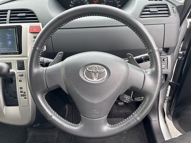 Toyota RACTIS 2010 8624152-16