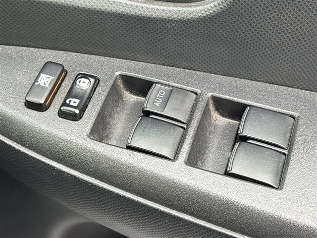 Toyota RACTIS 2010 8624152-4