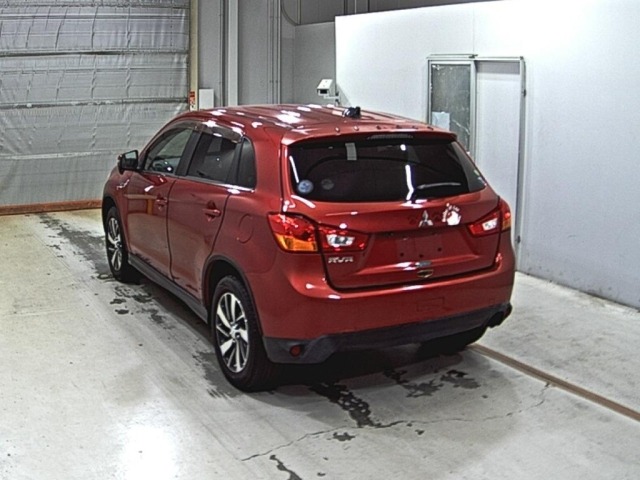 Mitsubishi RVR 2014 8624331-1