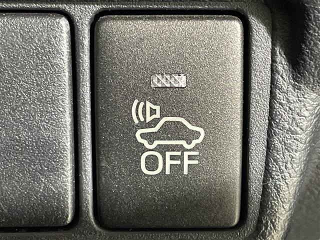 Toyota SAI 2014 8624209-23