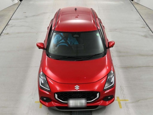 Suzuki SWIFT 2024 8624754-7