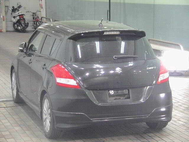 Suzuki SWIFT 2013 8624758-1