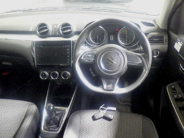 Suzuki SWIFT 2017 8624760-3