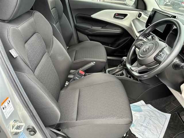 Suzuki SWIFT 2024 8624761-7