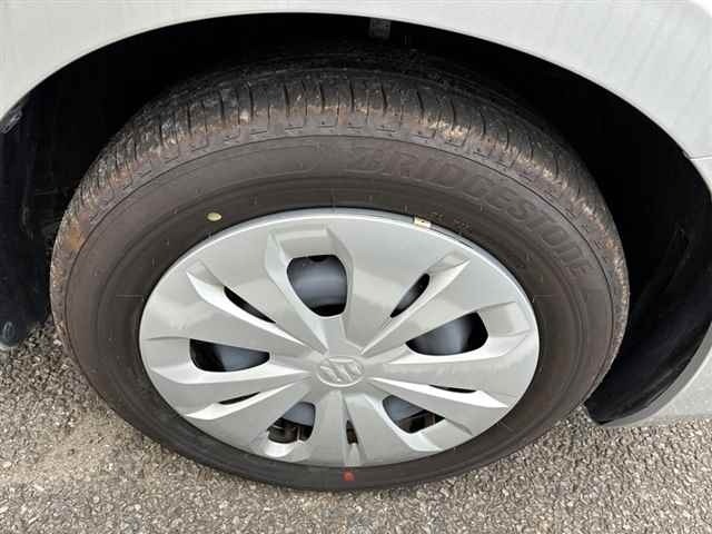 Suzuki SWIFT 2024 8624761-9