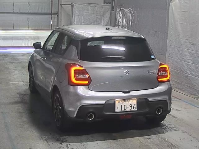 Suzuki SWIFT 2018 8624763-8