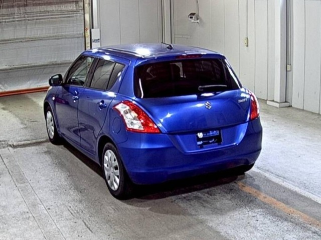 Suzuki SWIFT 2011 8624766-1