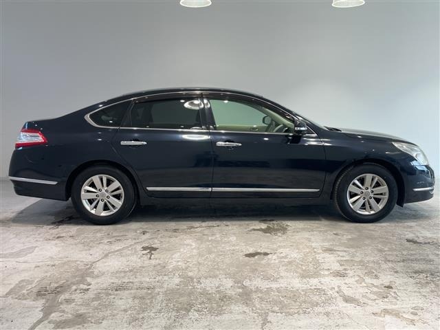Nissan TEANA 2013 8623959-2