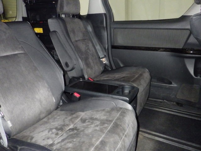 Toyota VELLFIRE 2012 8622741-8