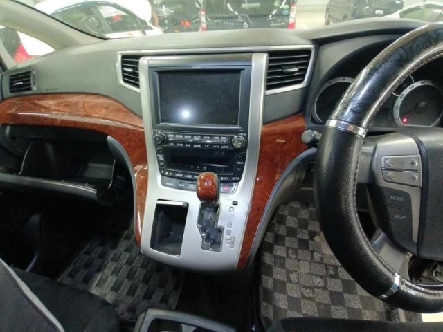 Toyota VELLFIRE 2009 8622755-11