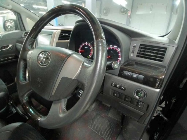 Toyota VELLFIRE 2014 8622757-9