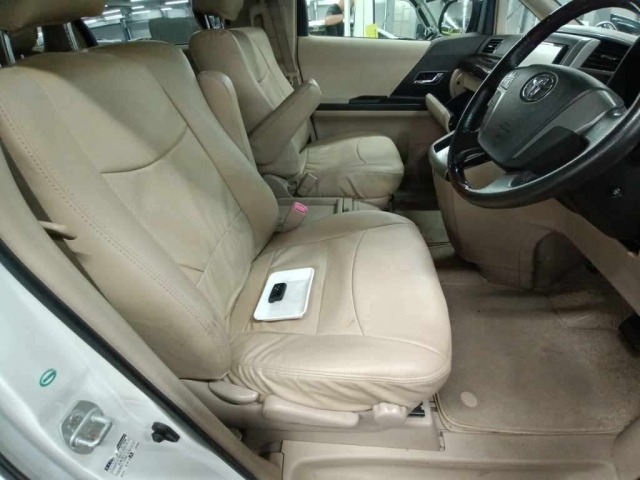 Toyota VELLFIRE 2013 8622758-10