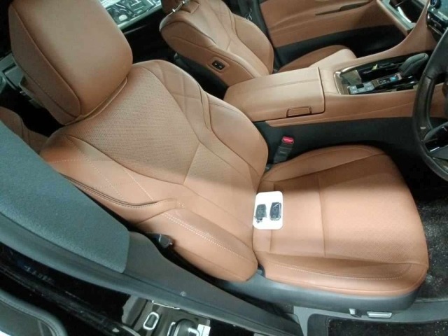 Toyota VELLFIRE 2025 8622759-10