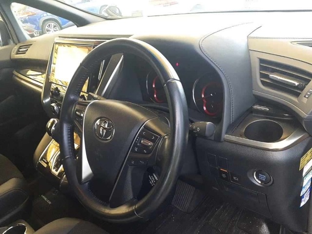 Toyota VELLFIRE 2021 8622764-9