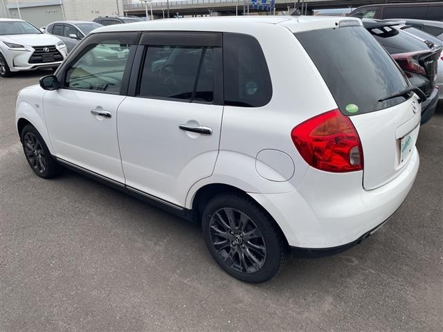 Mazda VERISA 2015 8624435-3