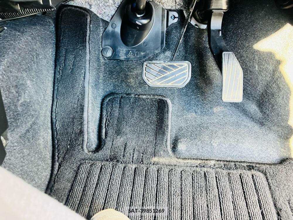 Suzuki IGNIS 2018-01 737487-25
