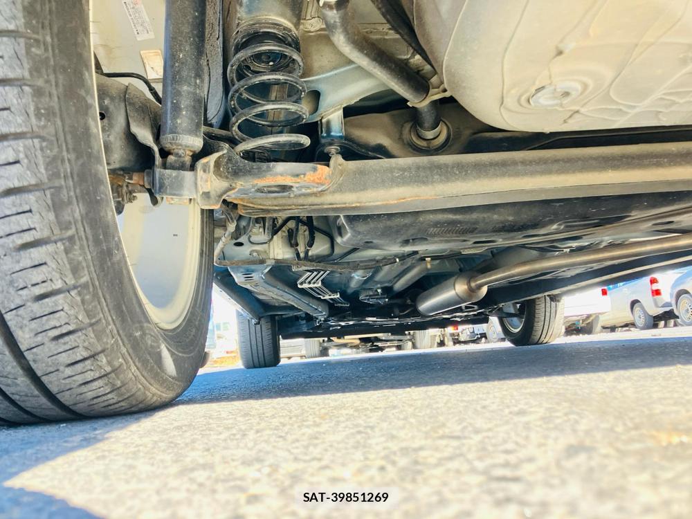 Suzuki IGNIS 2018-01 737487-37