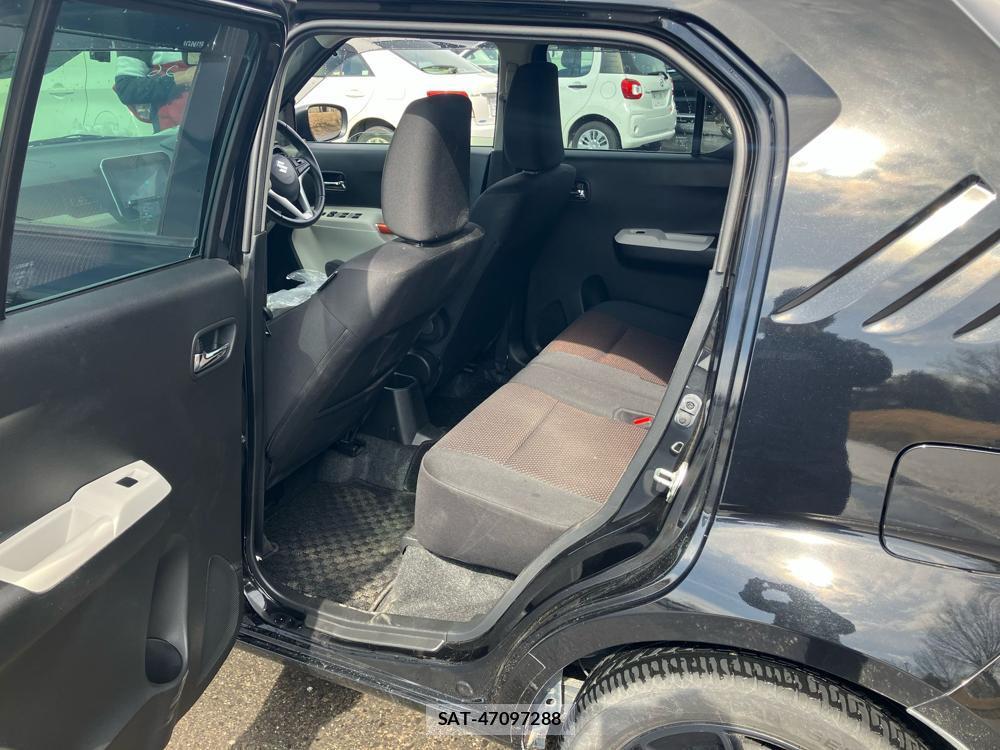 Suzuki IGNIS 2018-09 829396-11