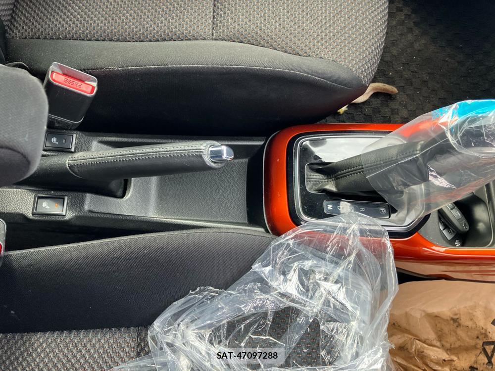 Suzuki IGNIS 2018-09 829396-23