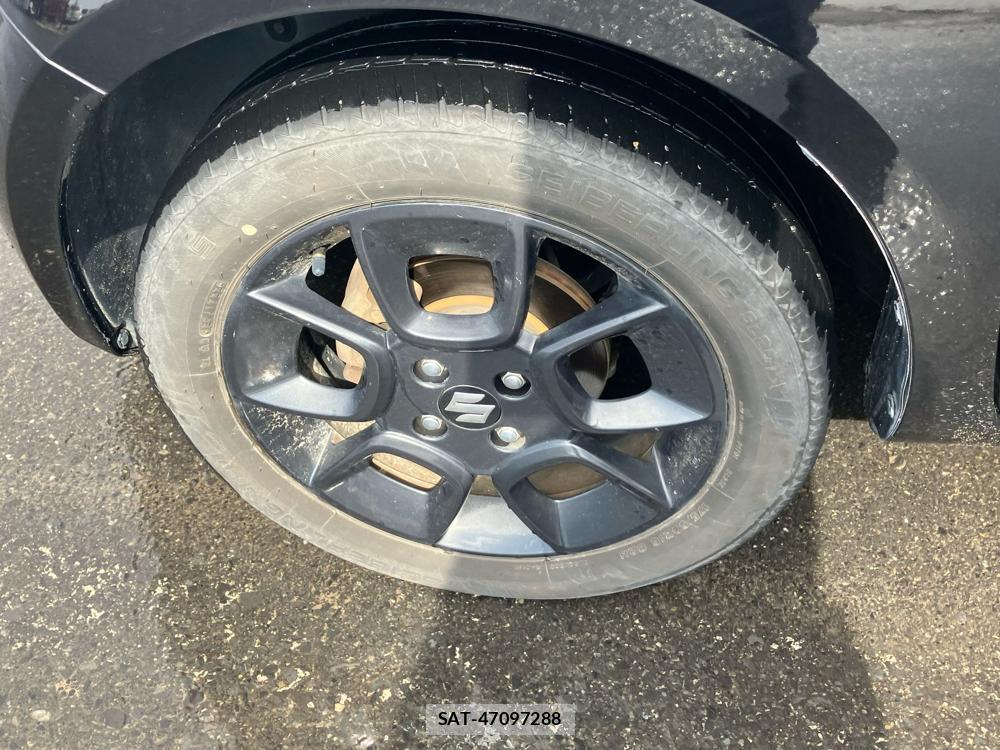 Suzuki IGNIS 2018-09 829396-33