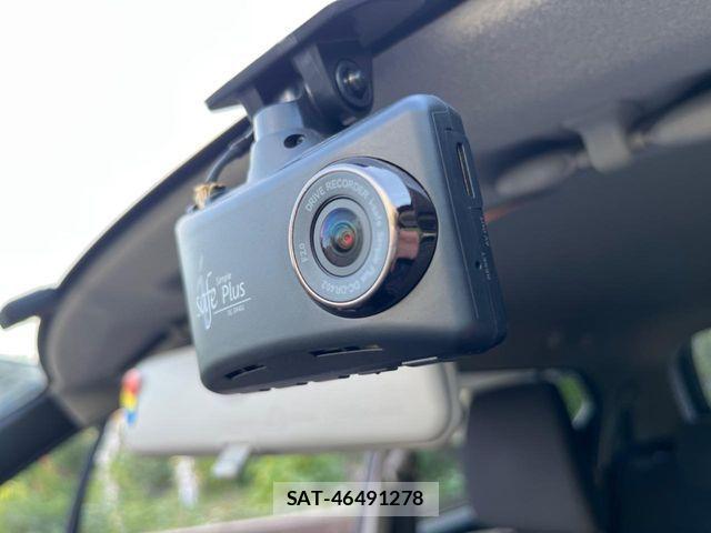 Suzuki IGNIS 2018-05 1267836-4