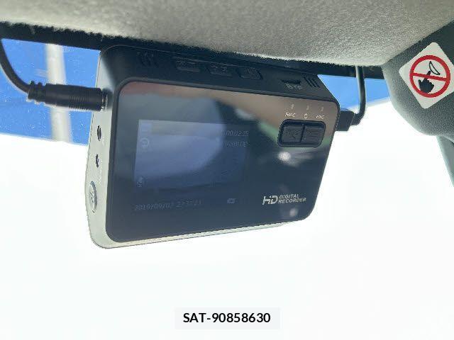 Suzuki IGNIS 2017-06 1391164-11