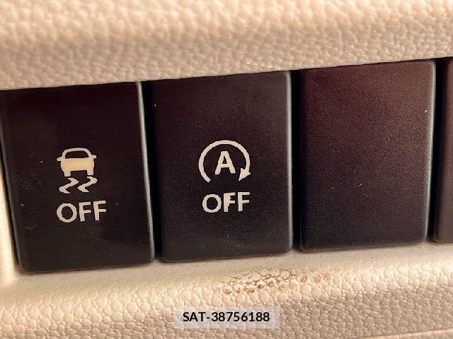 Suzuki IGNIS 2016-03 3065802-19