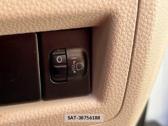 Suzuki IGNIS 2016-03 3065802-20