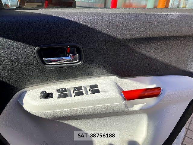 Suzuki IGNIS 2016-03 3065802-22