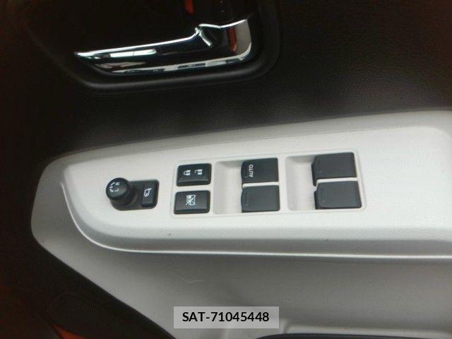 Suzuki IGNIS 2017-06 7251090-6