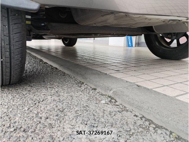 Suzuki IGNIS 2018-04 7327572-9
