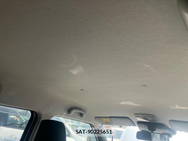 Suzuki IGNIS 2016-02 7391030-22