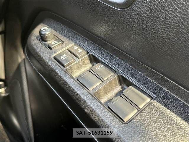 Suzuki IGNIS 2017-10 7617158-26