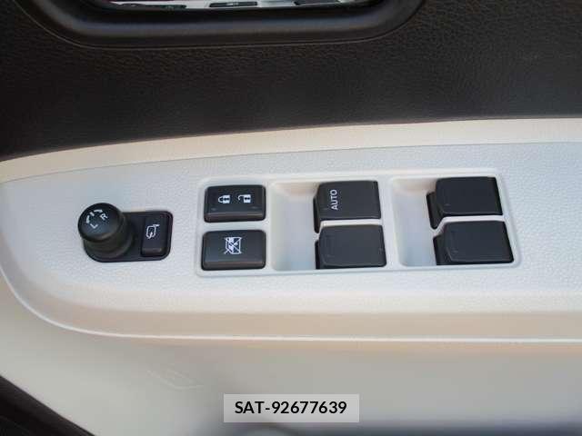 Suzuki IGNIS 2018-07 8036029-27
