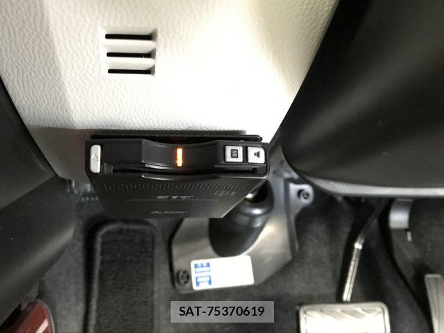 Suzuki IGNIS 2017-08 8074084-21