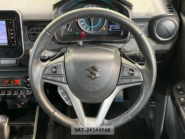 Suzuki IGNIS 2017-10 8130602-10